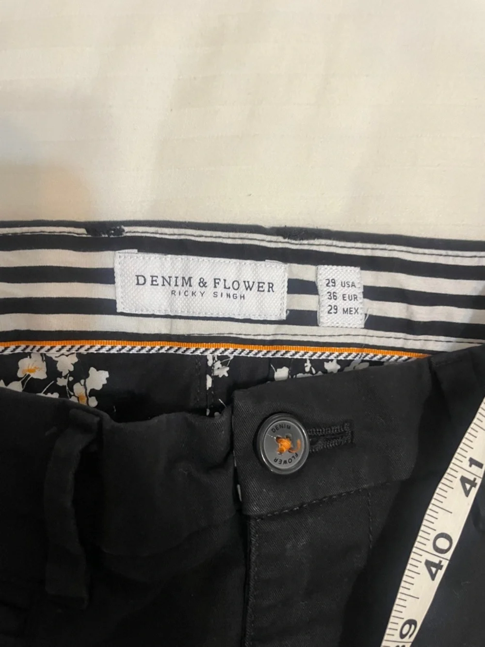 Denim & Flower Black Flat-Front Men's Shorts with Floral Cuff